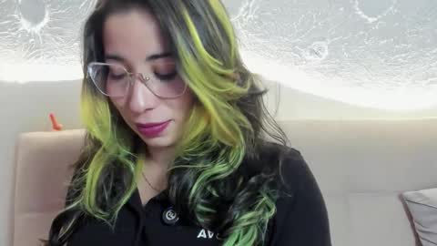 Snapshot of natsuki_09 chatting on 10.23.25 Nat online show from 10.23.25