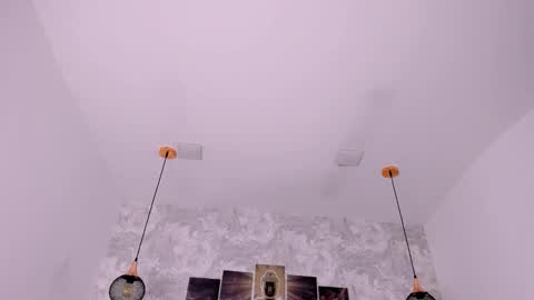 Natalia online show from 12.18.25