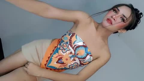 Snapshot of nattayah chatting on 05.10.26 Nathalie smith online show from 05.10.26