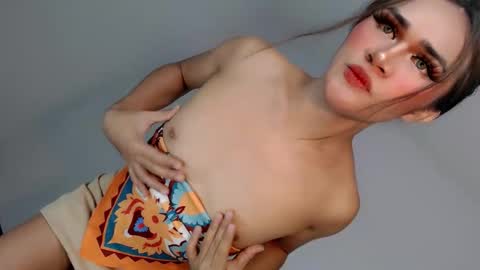 Snapshot of nattayah chatting on 05.12.26 Nathalie smith online show from 05.12.26