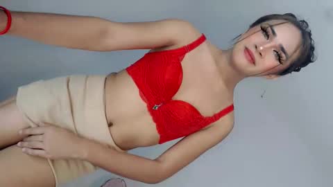 Snapshot of nattayah chatting on 05.21.26 Nathalie smith online show from 05.21.26