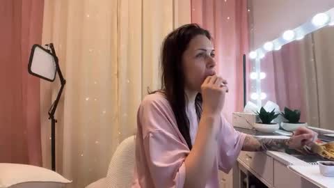 Snapshot of nattywithoutdaddy chatting on 06.01.26 NATTY FIERROS online show from 06.01.26