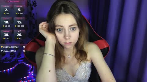 Snapshot of natural_babe666 chatting on 12.18.24 natural_babe666 online show from 12.18.24