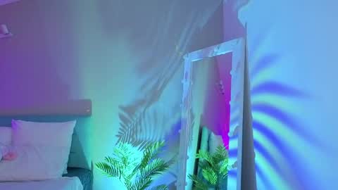 Snapshot of natural_meri_ chatting on 05.28.26 Meri online show from 05.28.26