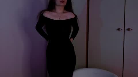 Snapshot of natural_meri_ chatting on 06.18.26 Meri online show from 06.18.26