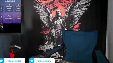 Snapshot of naturesbest951 chatting on 10.21.25 NATURESBEST online show from 10.21.25