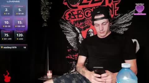 Snapshot of naturesbest951 chatting on 11.07.25 NATURESBEST online show from 11.07.25