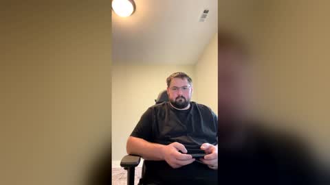 Snapshot of naturesways chatting on 02.22.26 naturesways online show from 02.22.26