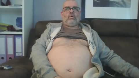 Snapshot of naturistmale45 chatting on 02.04.25 naturistmale45 online show from 02.04.25