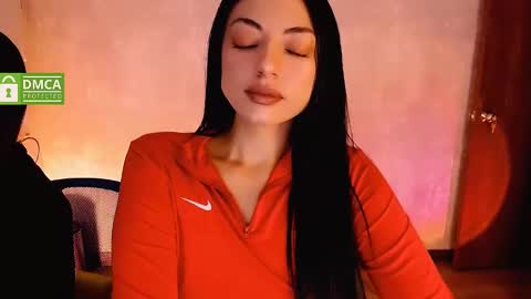 Natalia  Valeria online show from 02.15.25