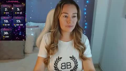 Natalia online show from 11.21.25