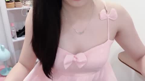 Kiki online show from 04.22.26