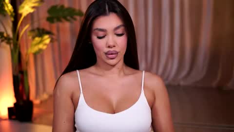 Naty online show from 04.28.26
