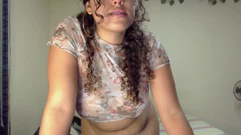 Snapshot of naudiz chatting on 01.23.25 Eimy online show from 01.23.25