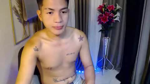 Snapshot of naughty_angelo chatting on 04.23.26 naughty_angelo online show from 04.23.26