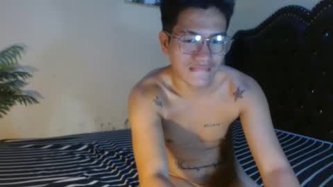 Snapshot of naughty_angelo chatting on 05.06.26 naughty_angelo online show from 05.06.26