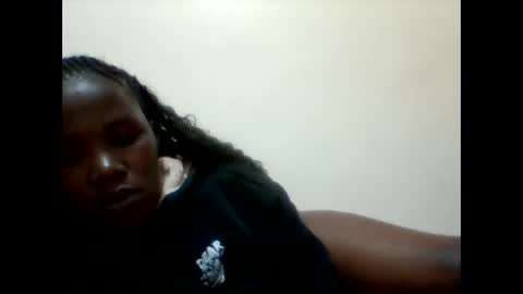 Snapshot of naughty_baddie5 chatting on 05.17.26 candy online show from 05.17.26