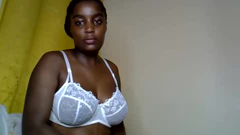 Snapshot of naughty_booby chatting on 05.27.26 Bettybooby online show from 05.27.26
