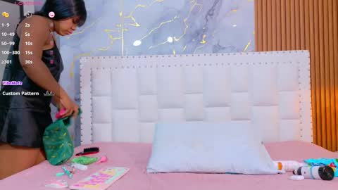 Snapshot of naughty_ebonyy chatting on 09.19.25 SASHA online show from 09.19.25