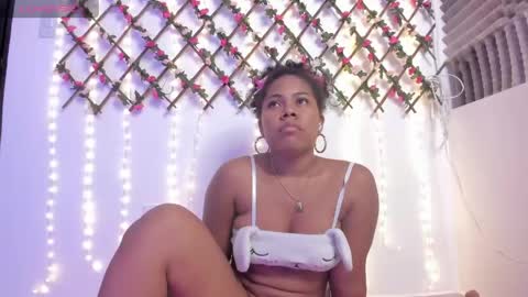 Snapshot of naughty_ebonyy chatting on 05.27.26 SASHA online show from 05.27.26