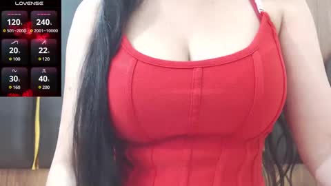 Snapshot of naughty_love489696 chatting on 12.03.24 riya online show from 12.03.24