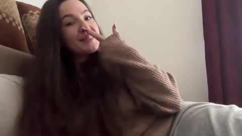 Elena online show from 12.03.25