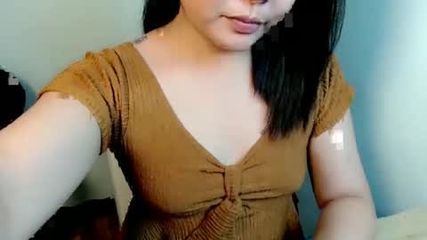 Snapshot of naughty_riez chatting on 02.12.26 naughty_riez online show from 02.12.26