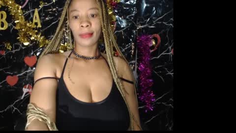 Snapshot of naughty_xxbunny chatting on 01.26.25 beauty online show from 01.26.25