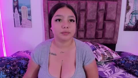 Snapshot of naughtyanamaria chatting on 01.15.25 Ana online show from 01.15.25