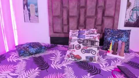 Snapshot of naughtyanamaria chatting on 01.16.25 Ana online show from 01.16.25