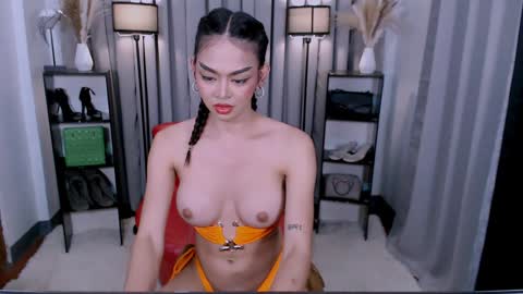 Snapshot of naughtyaurora69 chatting on 01.16.25 NaughtyAurora online show from 01.16.25