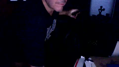 Snapshot of naughtybone chatting on 04.15.26 naughtybone online show from 04.15.26