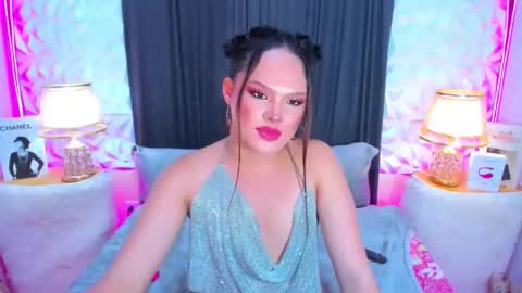 Snapshot of naughtychanell chatting on 02.05.25 naughtychanell online show from 02.05.25