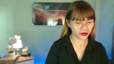 Snapshot of naughtychokey chatting on 12.01.25 naughtychokey online show from 12.01.25