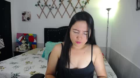 Snapshot of naughtygirl_mmm chatting on 05.16.26 Valeria online show from 05.16.26