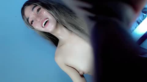 Snapshot of naughtygirlintown chatting on 12.17.24 Mariella online show from 12.17.24