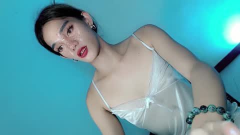 Snapshot of naughtygirlintown chatting on 02.18.25 Mariella online show from 02.18.25