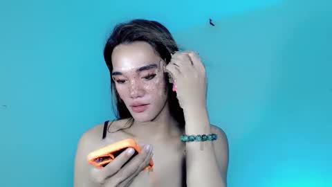 Snapshot of naughtygirlintown chatting on 03.04.25 Mariella online show from 03.04.25