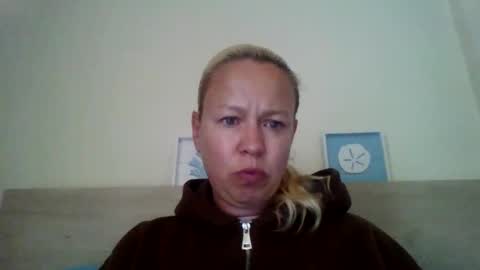 naughtyjennyblondeuk online show from 05.05.26