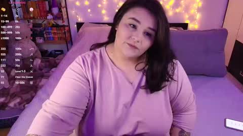 Snapshot of naughtykiss22 chatting on 11.22.25 Chris online show from 11.22.25