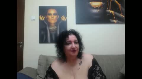Snapshot of naughtykorin chatting on 05.18.26 korin online show from 05.18.26