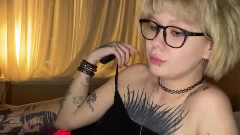 Snapshot of naughtylayla666 chatting on 05.30.26 NaughtyLayla666 online show from 05.30.26