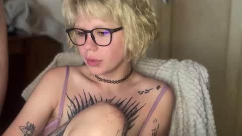 Snapshot of naughtylayla666 chatting on 06.08.26 NaughtyLayla666 online show from 06.08.26