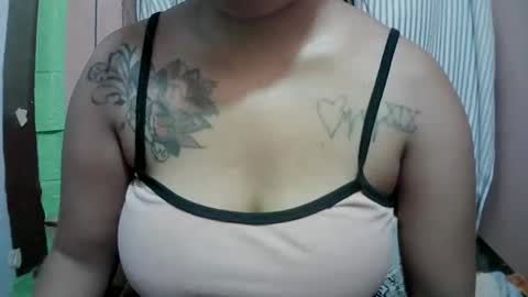 naughtymom_33 online show from 04.04.26
