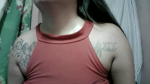 naughtymom_33 online show from 05.05.26