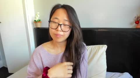 Gigi Chu  online show from 04.30.26