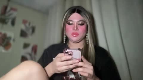 Rose Wilson online show from 03.11.25