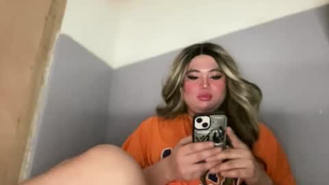 Rose Wilson online show from 11.05.25