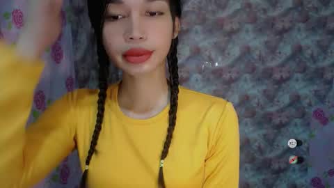 Snapshot of naughtysunshinepinay chatting on 06.11.26 Celine online show from 06.11.26