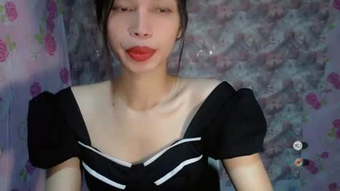 Snapshot of naughtysunshinepinay chatting on 06.19.26 Celine online show from 06.19.26
